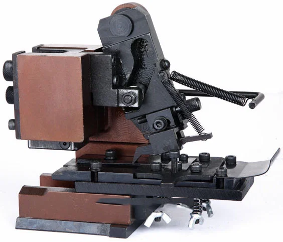 径向端子模具， OTP 端子压接机模具， OTP 压接模具， 带刀片的端子压接模具， JST 端子压接机， OTP U 形模具， 端子机压接模具， OTP 模具， OTP 端子模具， 端子压接模具 OTP 模具水平和垂直压接模具， 端子压接模具， 模具， OTP 模具， 水平和垂直压接模具